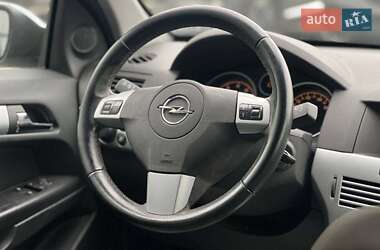 Универсал Opel Astra 2009 в 