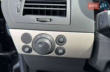 Хэтчбек Opel Astra 2007 в 