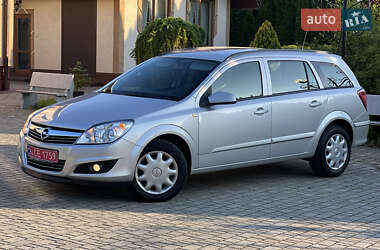 Универсал Opel Astra 2008 в 