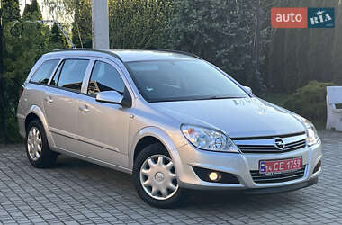 Универсал Opel Astra 2008 в 