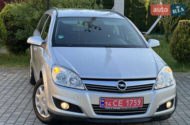 Универсал Opel Astra 2008 в 