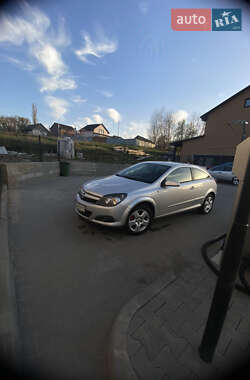 Хэтчбек Opel Astra 2005 в Дмитровке