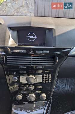 Універсал Opel Astra 2009 в 