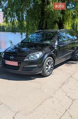 Универсал Opel Astra 2005 в Ровно