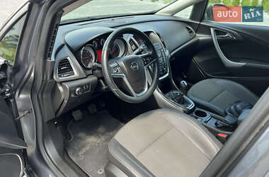 Універсал Opel Astra 2011 в 