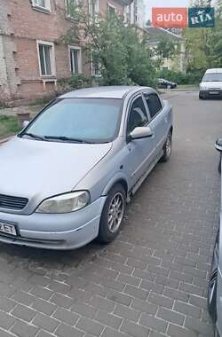 Седан Opel Astra 2002 в 
