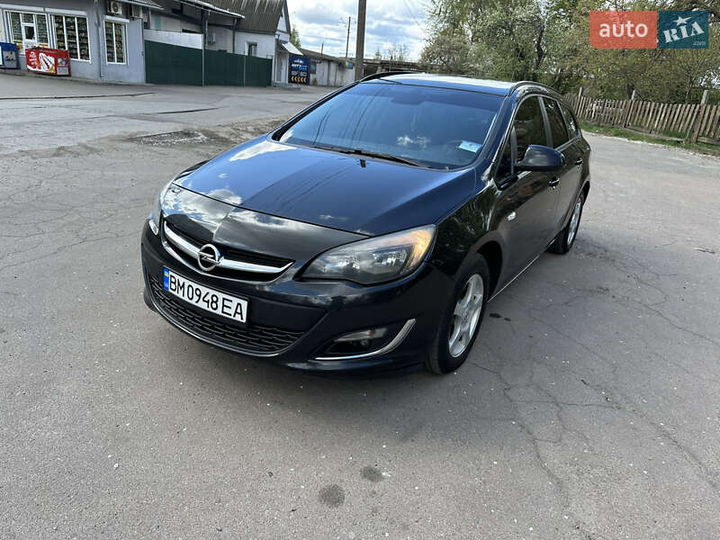 Универсал Opel Astra 2013 в Конотопе