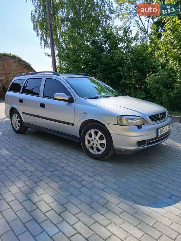 Универсал Opel Astra 2002 в Тернополе