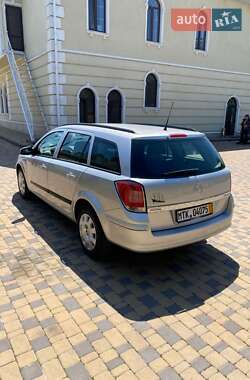 Универсал Opel Astra 2006 в 
