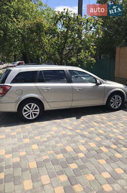 Универсал Opel Astra 2008 в 