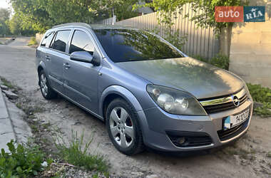 Универсал Opel Astra 2006 в 