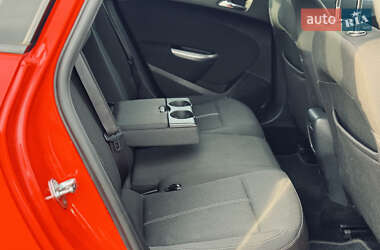 Универсал Opel Astra 2012 в 