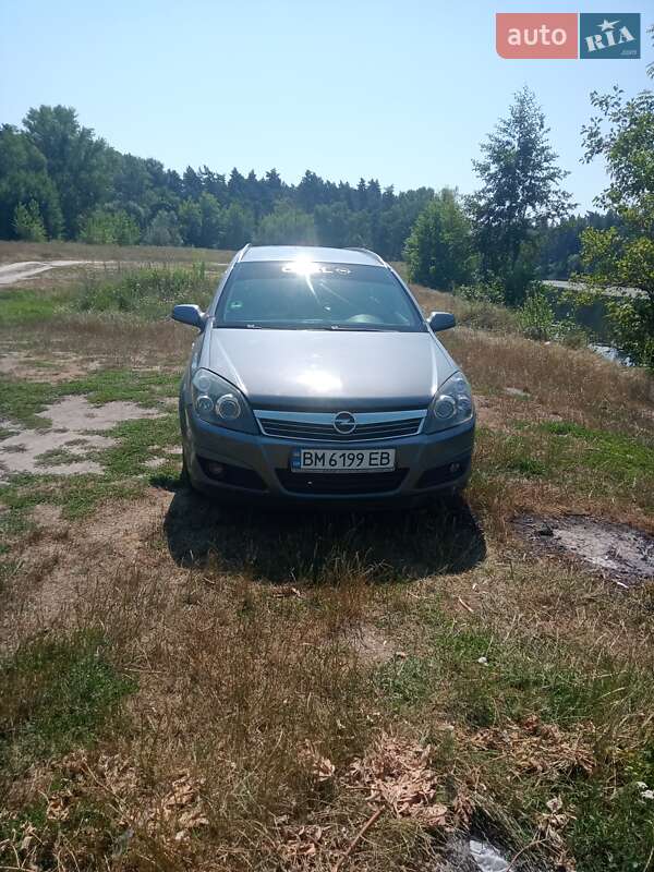 Универсал Opel Astra 2007 в Сумах