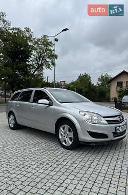 Универсал Opel Astra 2009 в 