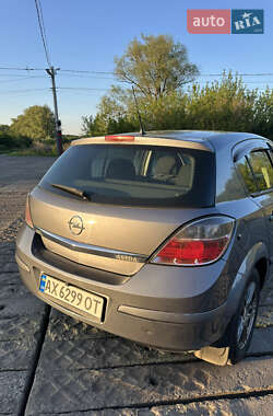 Хетчбек Opel Astra 2007 в 