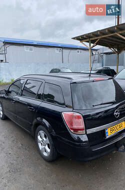 Универсал Opel Astra 2004 в 