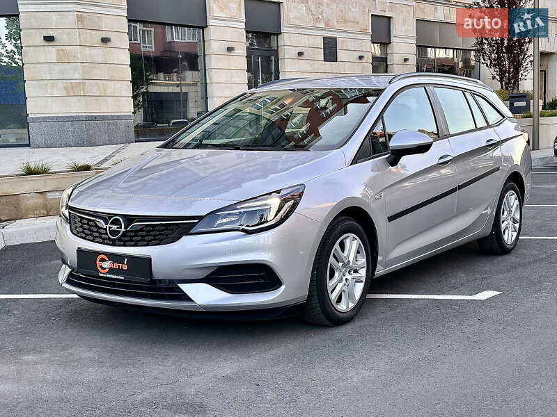 Opel Astra 2020