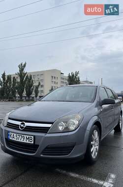 Універсал Opel Astra 2005 в Києві