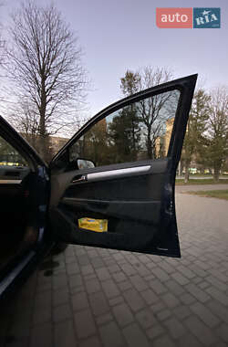 Универсал Opel Astra 2008 в 