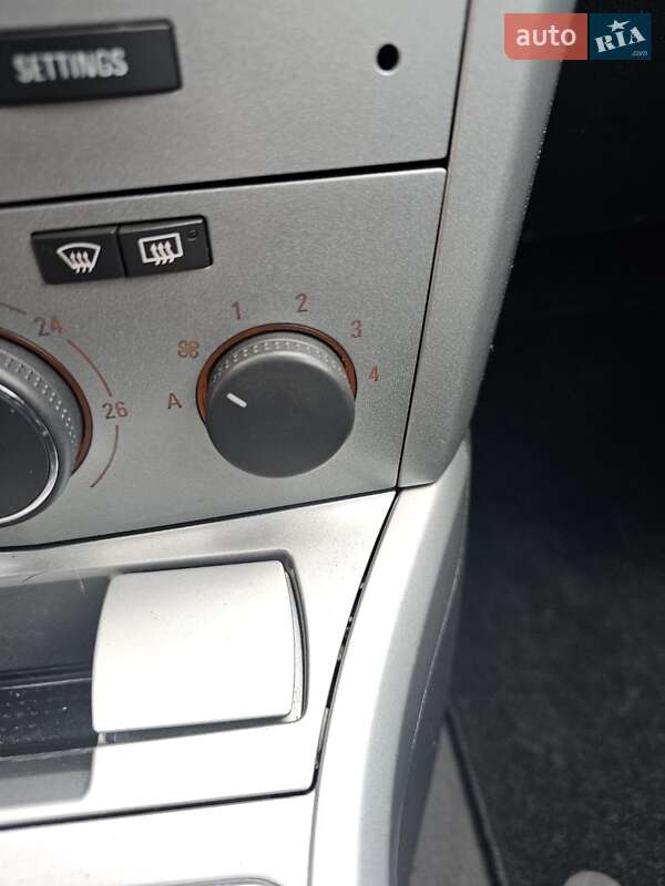 Универсал Opel Astra 2009 в Каменском