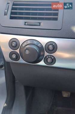 Універсал Opel Astra 2010 в 