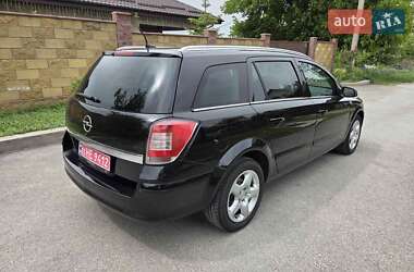 Универсал Opel Astra 2009 в 