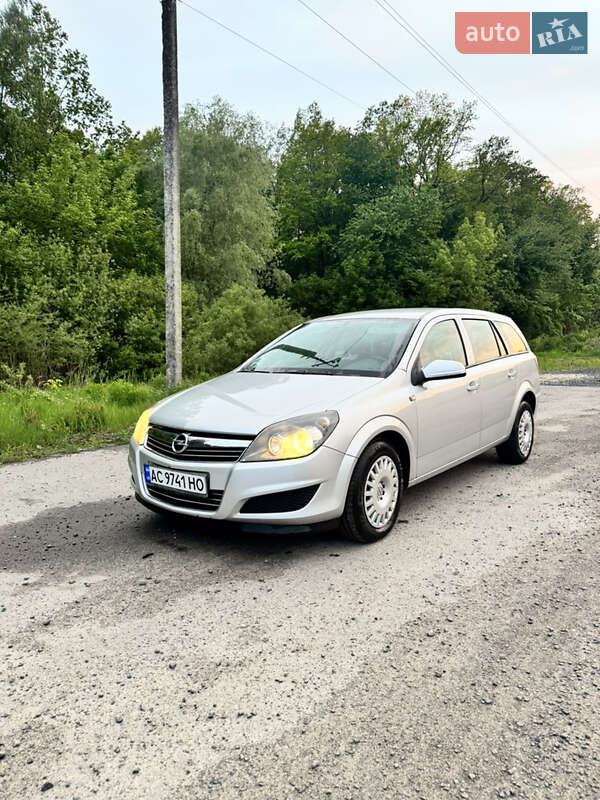 Opel Astra 2009