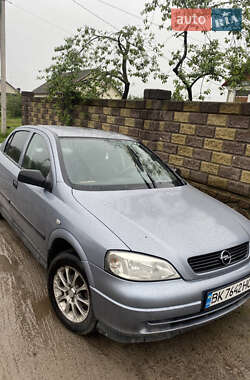Седан Opel Astra 2008 в 