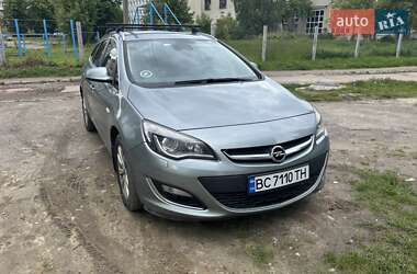 Универсал Opel Astra 2012 в Львове