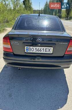 Седан Opel Astra 2006 в 