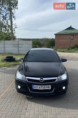 Хэтчбек Opel Astra 2007 в Харькове