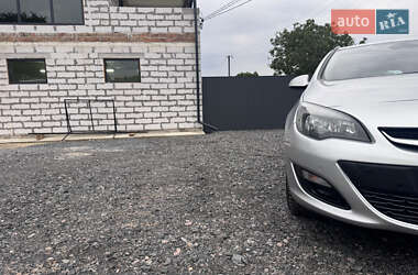 Универсал Opel Astra 2016 в 