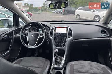 Универсал Opel Astra 2016 в 