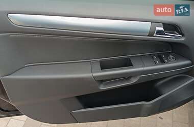 Універсал Opel Astra 2007 в 
