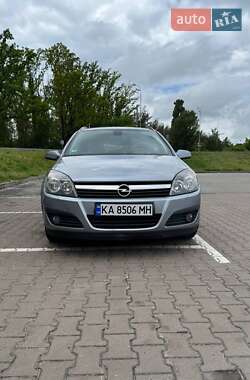 Універсал Opel Astra 2005 в Києві