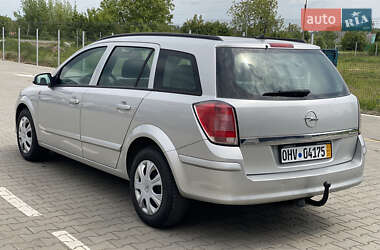 Универсал Opel Astra 2006 в 