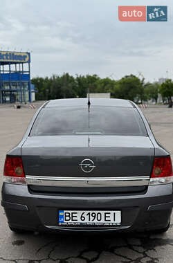 Седан Opel Astra 2008 в 