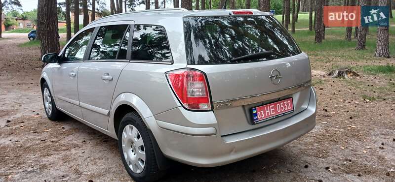 Универсал Opel Astra 2007 в Сумах