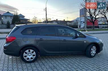 Универсал Opel Astra 2011 в 