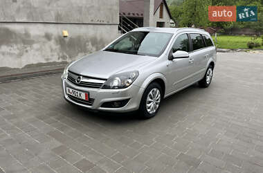 Універсал Opel Astra 2009 в Вишнівці