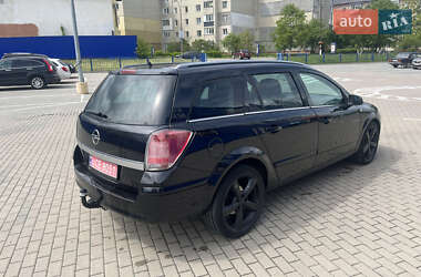 Универсал Opel Astra 2006 в 