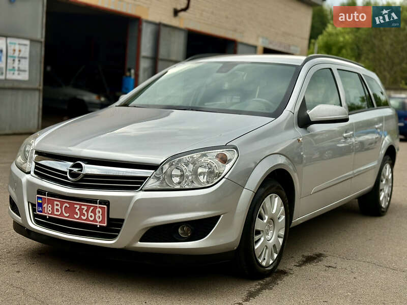 Opel Astra 2008