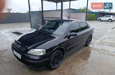Седан Opel Astra 2006 в Подгайцах