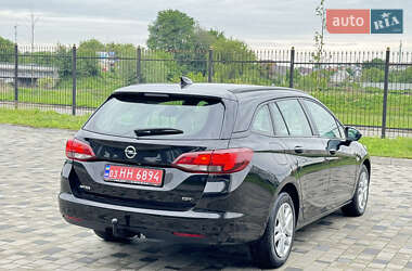 Универсал Opel Astra 2017 в 