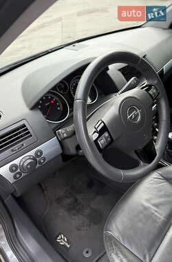 Универсал Opel Astra 2009 в 