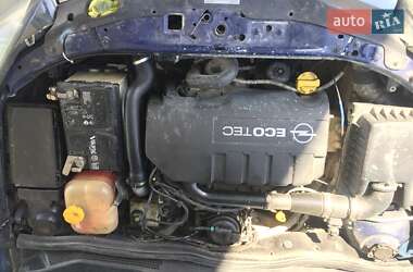 Универсал Opel Astra 2006 в 
