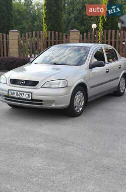 Седан Opel Astra 2007 в Дніпрі