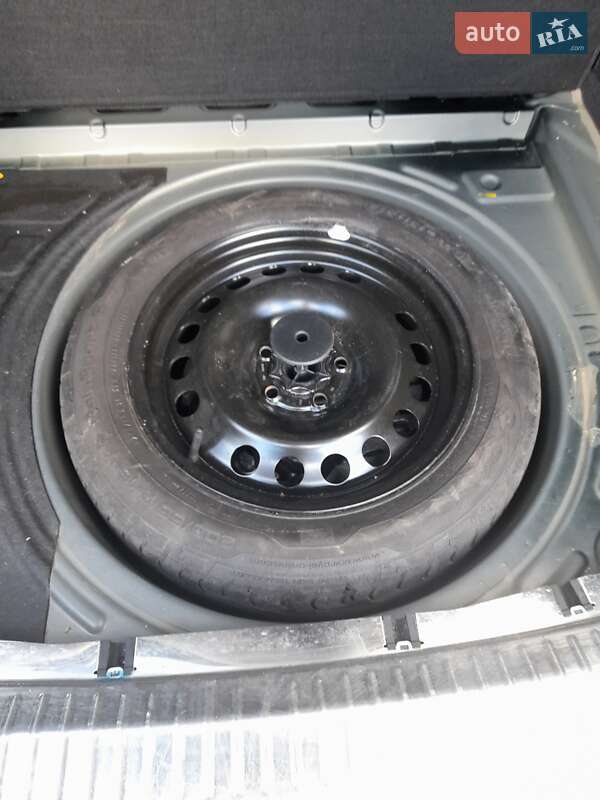 Универсал Opel Astra 2006 в Звягеле