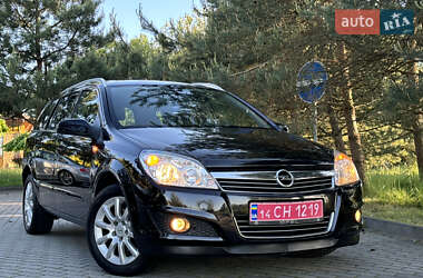 Універсал Opel Astra 2008 в Дрогобичі