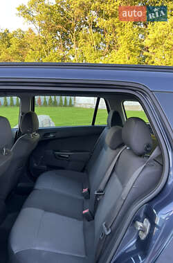 Універсал Opel Astra 2008 в 